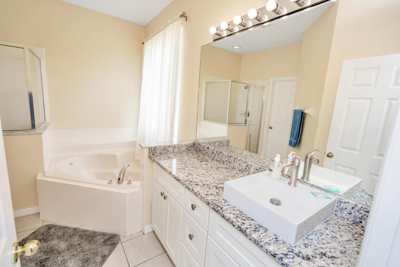 Disney Dream With Hot Tub, Pool, Xbox, Games Room, Lakeview, 10 Min To Disney, Clubhouse Киссимми Экстерьер фото